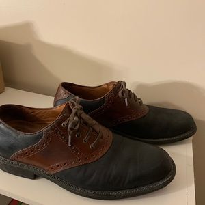 Men’s dress shoes